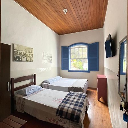 אורו פרטו Hostel Central מראה חיצוני תמונה